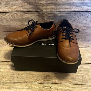 Boys dress shoe